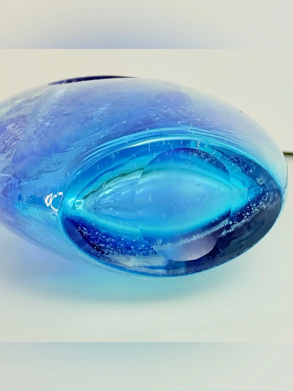 Vintage Cali Margie’s Garden Creative Artisans Hand Blown Blue Bubble Glass Vase